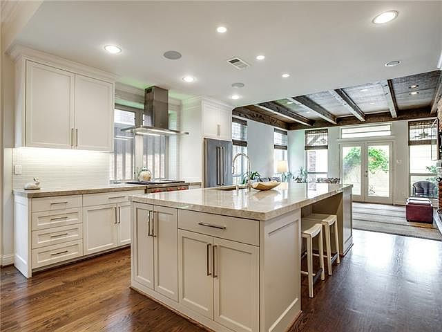 1st image of 3613 Asbury St