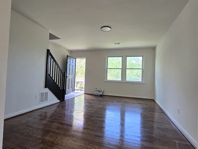 4911 Just St NE — Photo 7