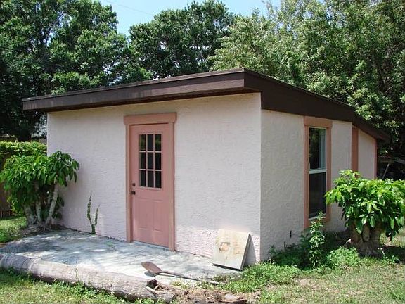 Shed