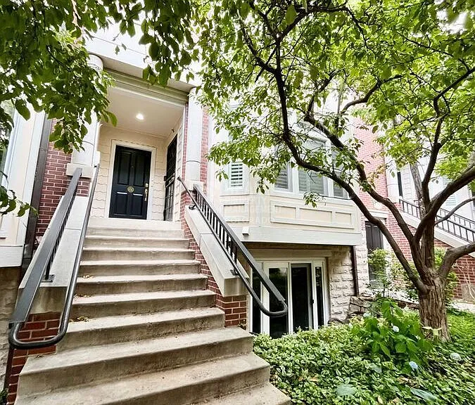45 Jackson St #C — Photo 3