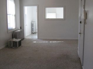 914 S 11th St SIDE 2, Philadelphia, PA 19147