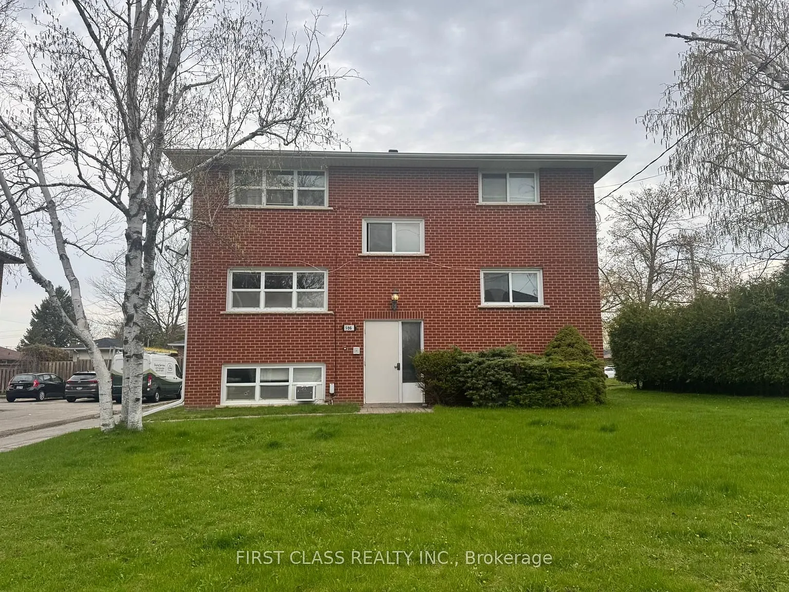2 bed, $2,100 — Photo 1