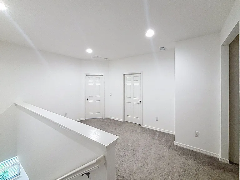 6310 Goldcoast Ave — Photo 13