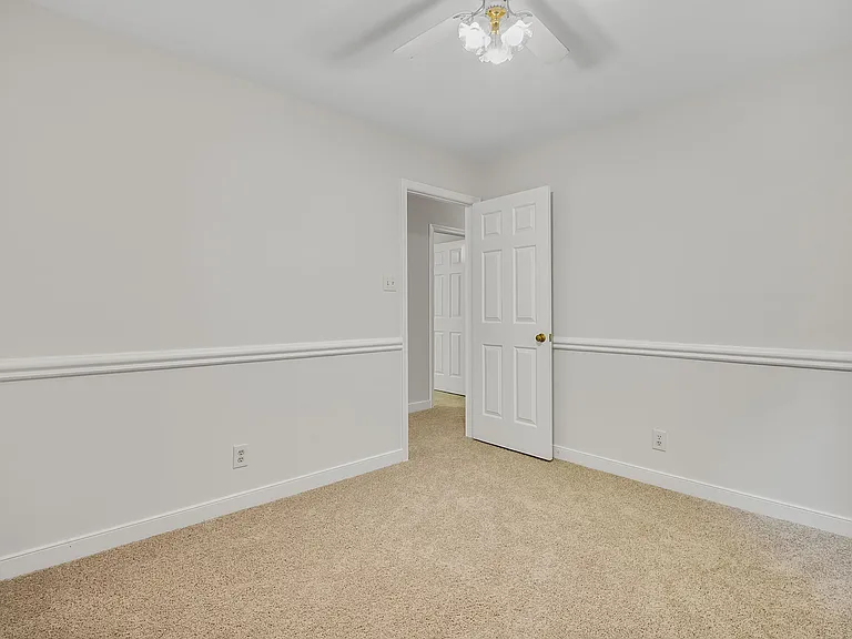 5700 Standing Oak Rd — Photo 24