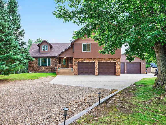 4th image of 473084 Range Rd #242-55