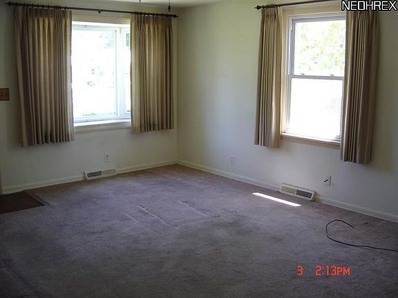 4th image of 1208 Hulett Ave