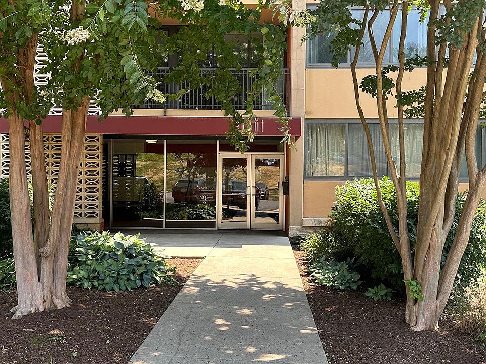 1st image of 8 S Van Dorn St APT 503