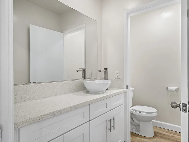 640 Imperial Ave #1 — Photo 15