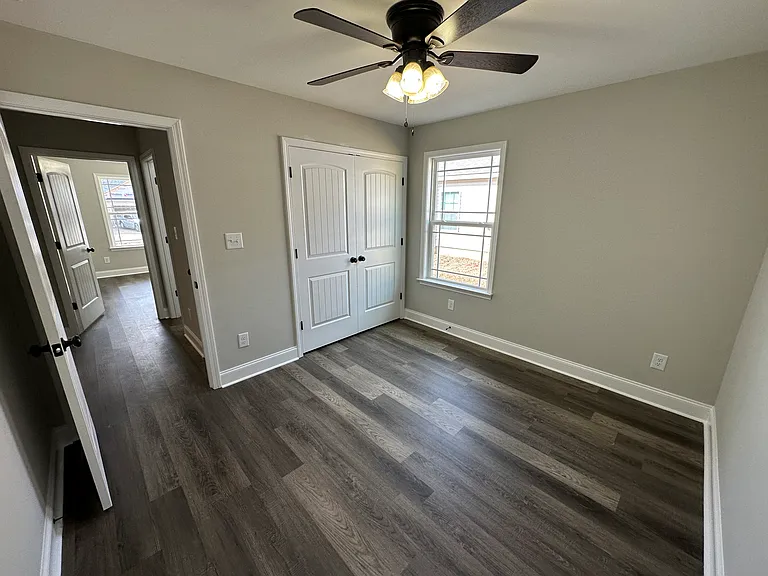 221 Lasso Dr — Photo 26