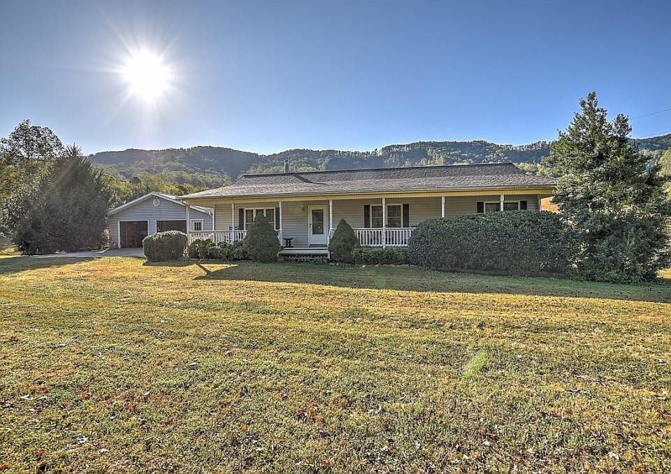 1st image of 6137 Wallens Creek Rd