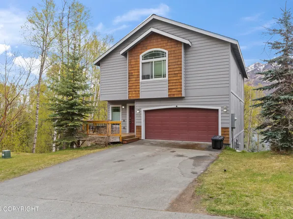 9154 Eagle River Ln, Eagle River, AK 99577
