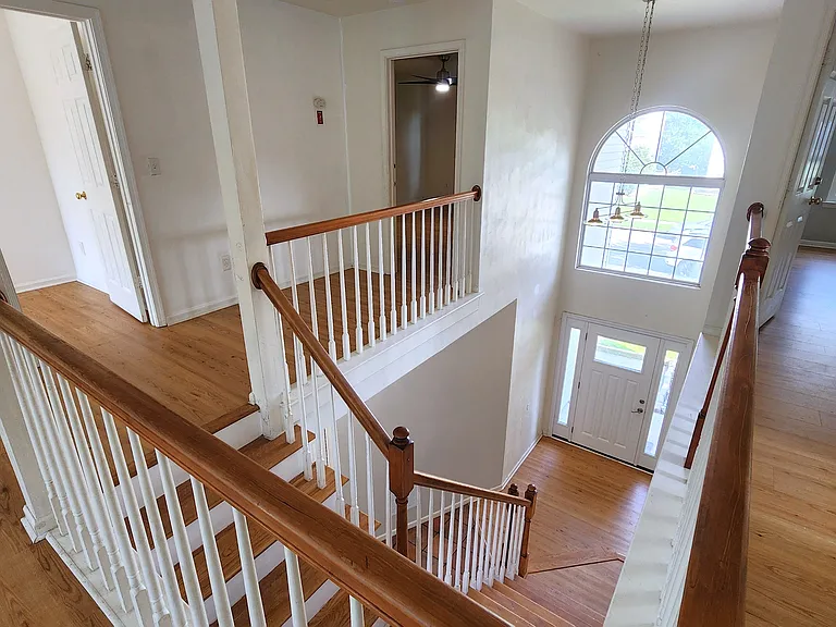 1828 Somersby Ln — Photo 13
