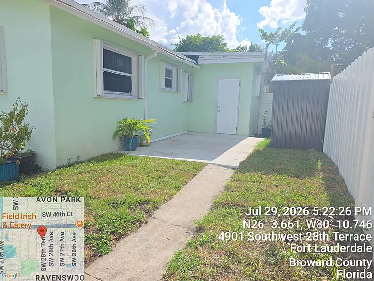 4901 SW 28th Ter — Photo 18