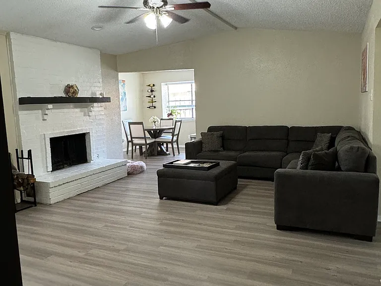 1317 Westpark Dr — Photo 6
