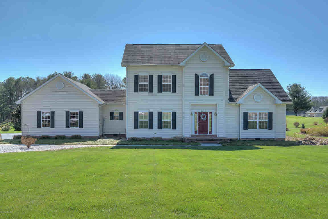 2742 Fairway Dr, Draper, VA 24324 Zillow