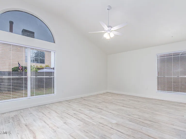 509 E Rimrock Dr — Photo 11