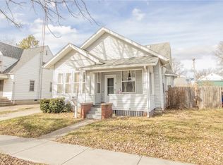 1404 Marshall Ave, Mattoon, IL 61938