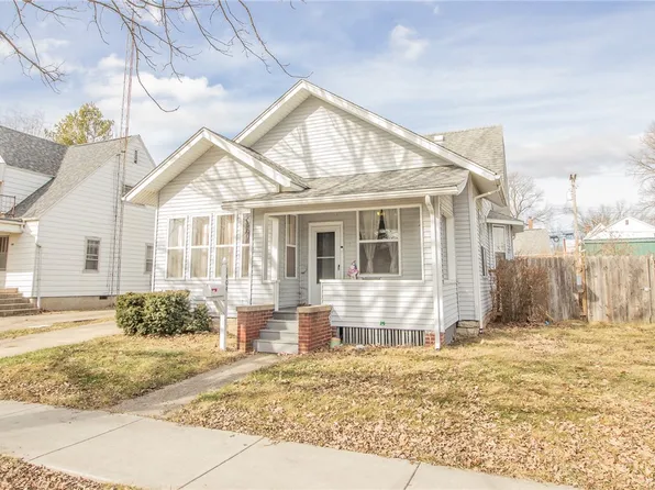 1404 Marshall Ave, Mattoon, IL 61938