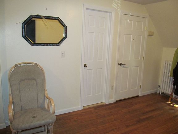 4th image of 39 Highland Ave #2