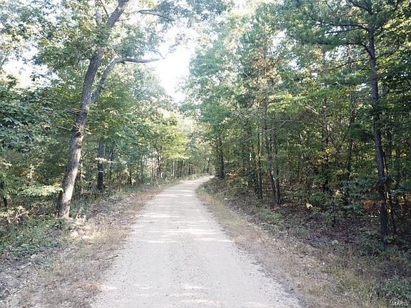4th image of 8015 Highway M