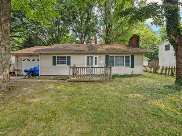 606 Marilyn Dr, Kent, OH 44240
