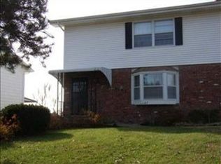 1147 SW Mifflin Ct, Topeka, KS 66604