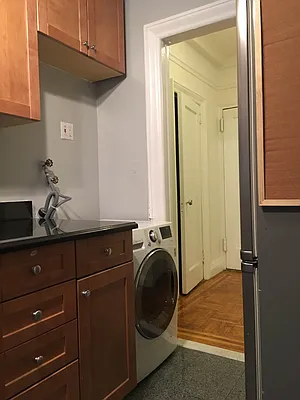 Rented by RC Realty Group of New York Inc | media 15