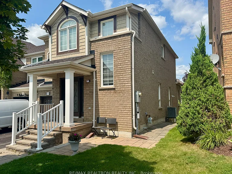 11 Hubner Dr #BASEMENT — Photo 1