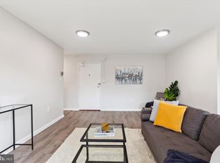 2400 41st St NW APT 104, Washington, DC 20007