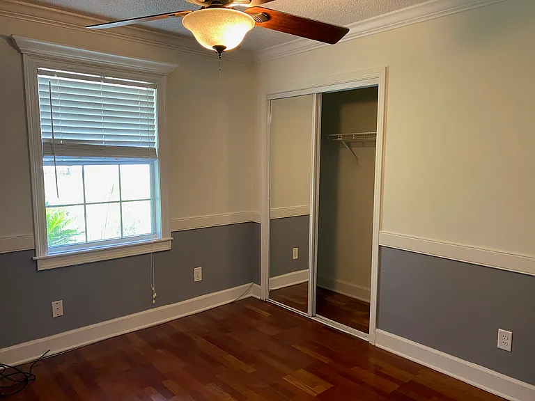 1364 Lawndale Rd — Photo 24
