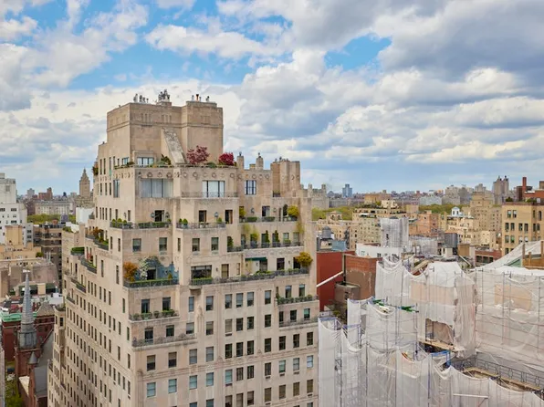 110 East 71st Street image 14 of 14