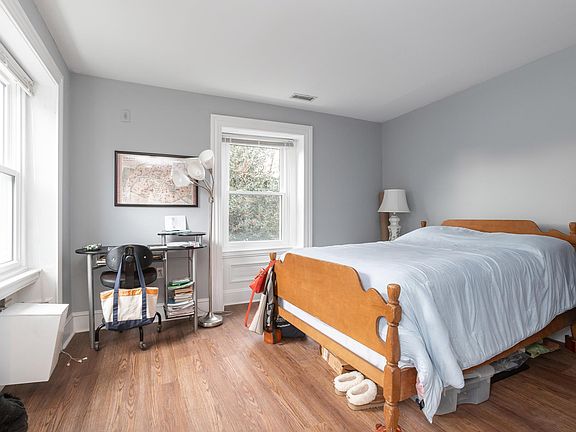 5th image of 2024 Green St APT C
