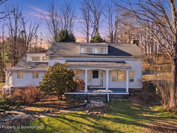 519 Sutton Rd, New Milford, PA 18834