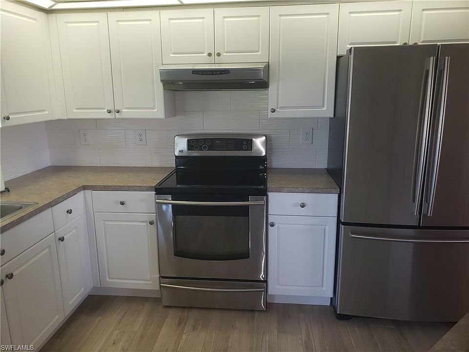 1st image of 340 SW 29th Ave