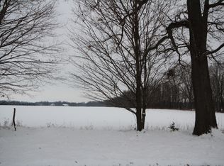 8016 E Xy Ave, Vicksburg, MI 49097