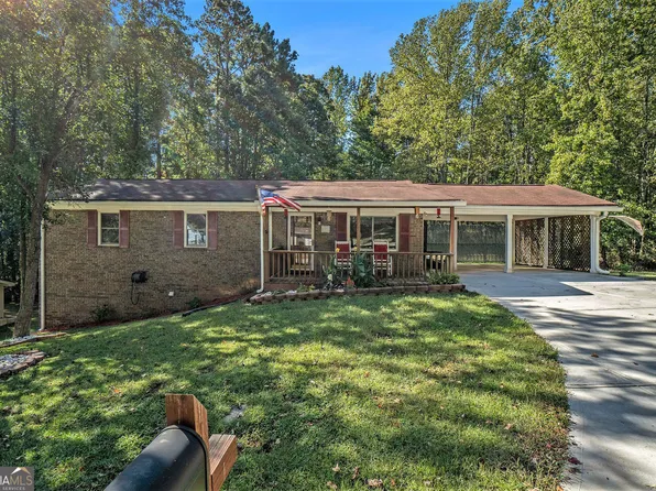 3075 Tara Woods Dr, Douglasville, GA 30135