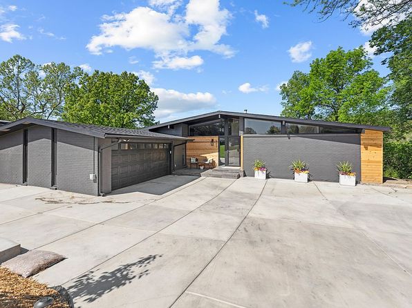 602 Starlight Dr, Salina, KS 67401