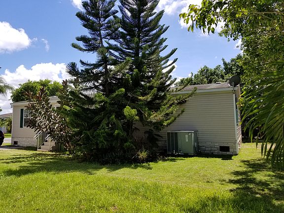 2nd image of 220 NE 12th Ave Lot 73