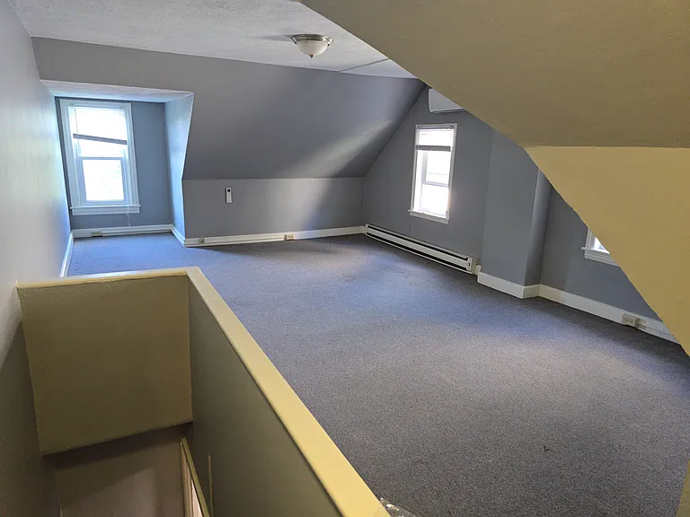 206 E Broad St #2 — Photo 11