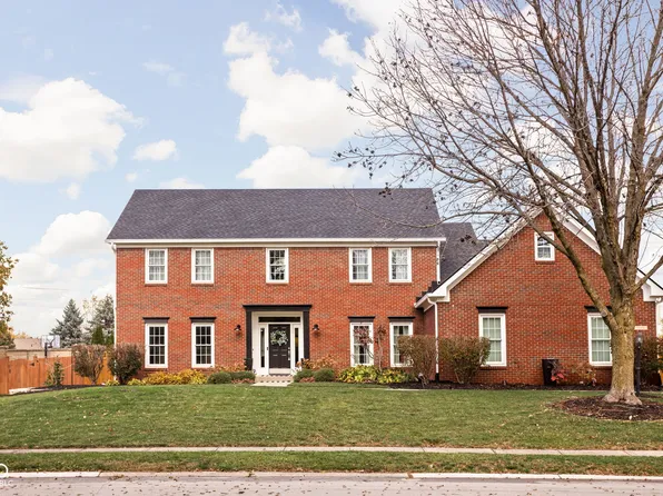 1496 Heathrow Ct, Carmel, IN 46033