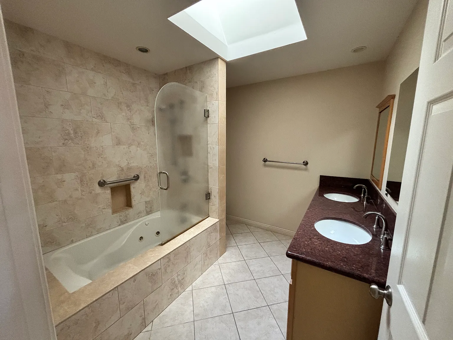 8845 Glider Ave — Photo 4
