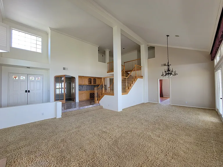 2405 N Courtland St — Photo 3