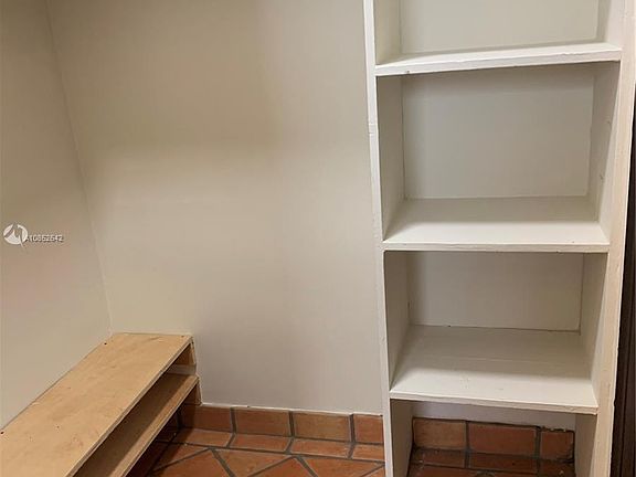 5th image of 1770 Meridian Ave #110