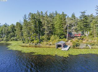 87030 Woods Way Ln, Bandon, OR 97411