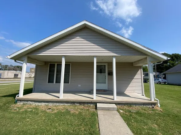327 N Calumet Ave, Michigan City, IN 46360