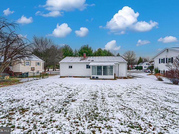 5th image of 6112 Chesworth Rd