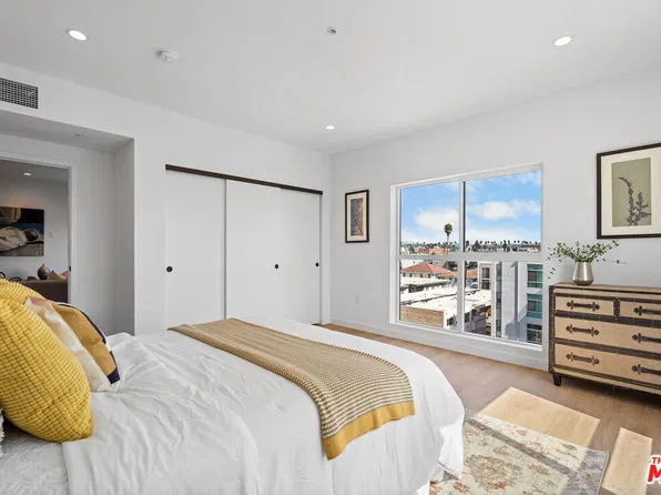321 S Oxford Ave, Los Angeles, CA