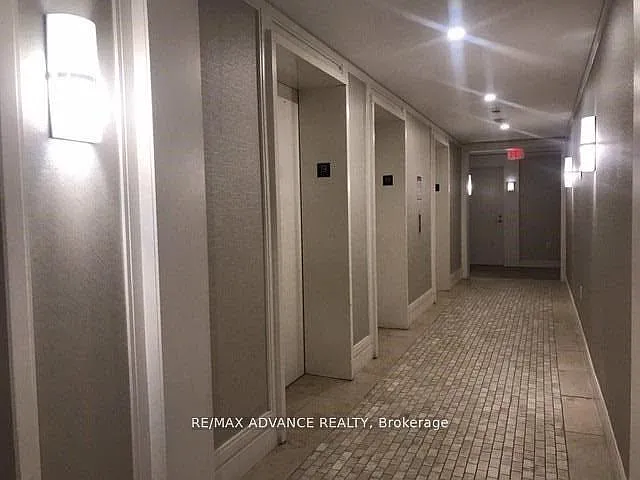 800 Lawrence Ave W #1921 — Photo 10
