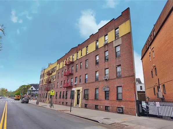 556 Dahill Rd #4A, Brooklyn, NY 11218