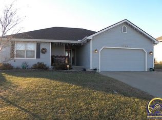 2239 SE Shiloh Ridge Ln, Tecumseh, KS 66542